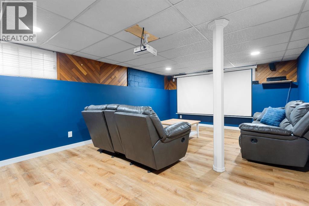 10128 85 Avenue - 28
