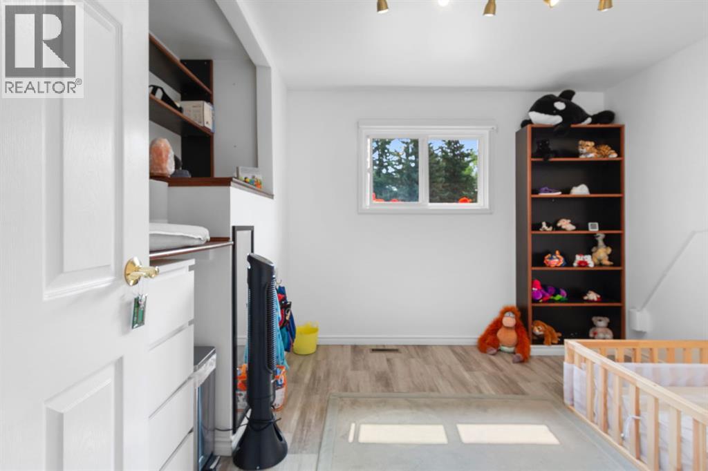 10128 85 Avenue - Image 27