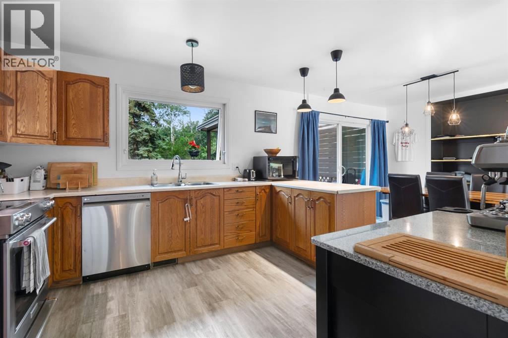 10128 85 Avenue - 19