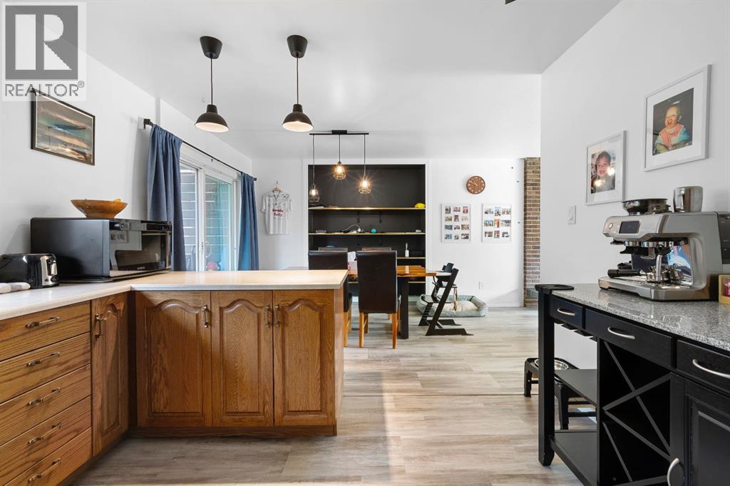 10128 85 Avenue - 21