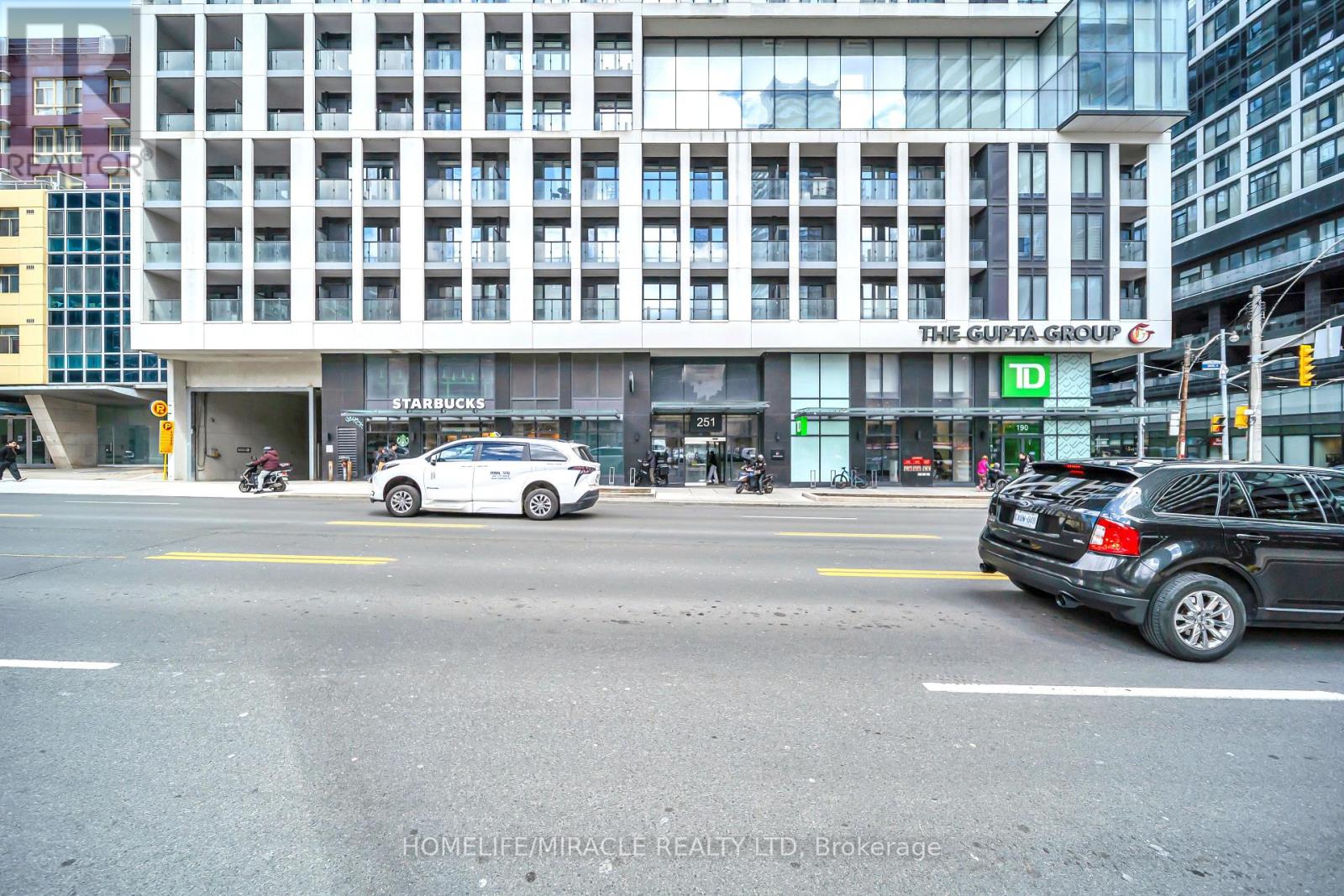 #3512 251 JARVIS STREET - 4