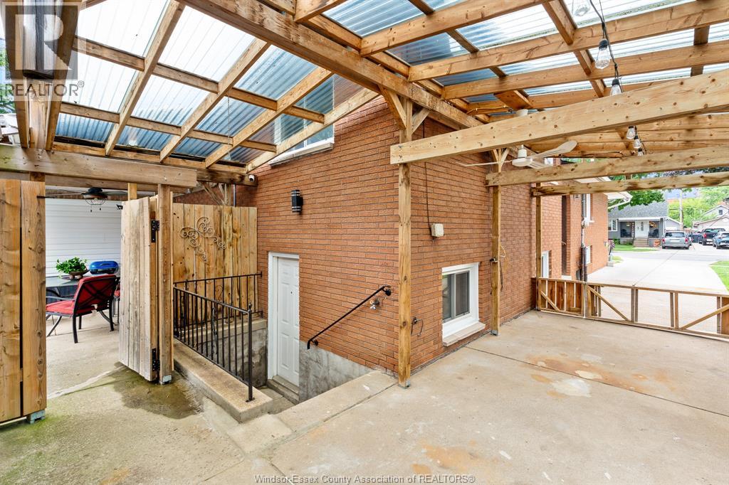 1491 ELLROSE AVENUE - 7
