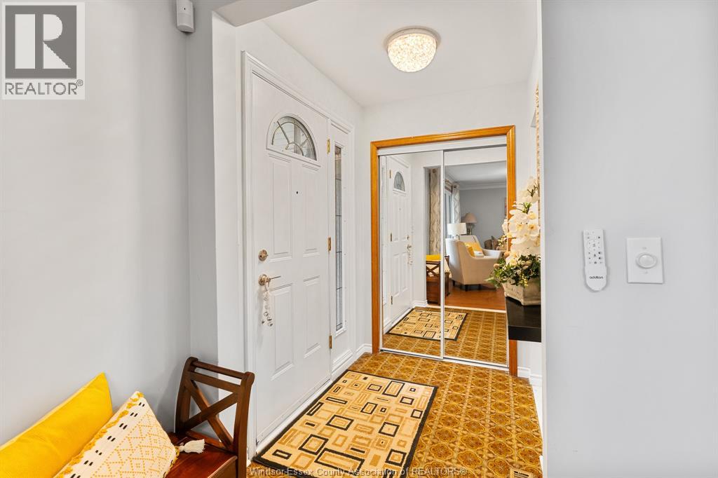 1491 ELLROSE AVENUE - 22