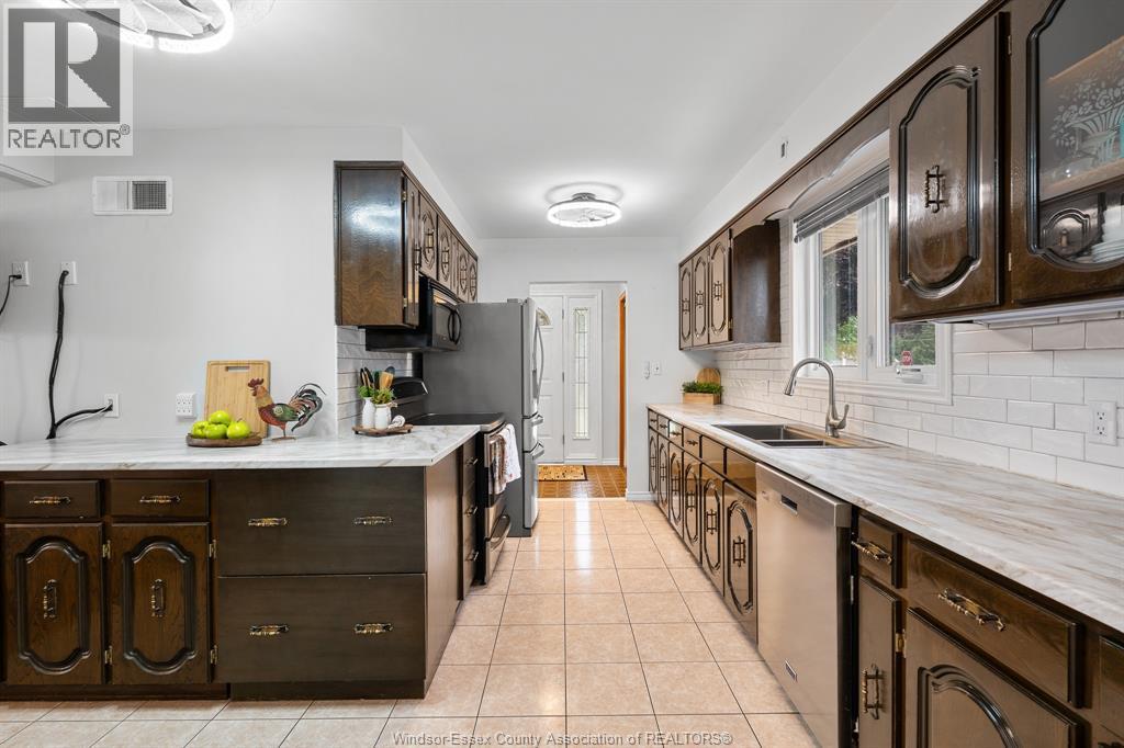 1491 ELLROSE AVENUE - 31