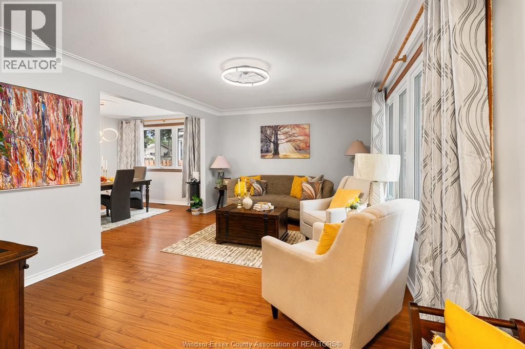 1491 ELLROSE AVENUE - 23