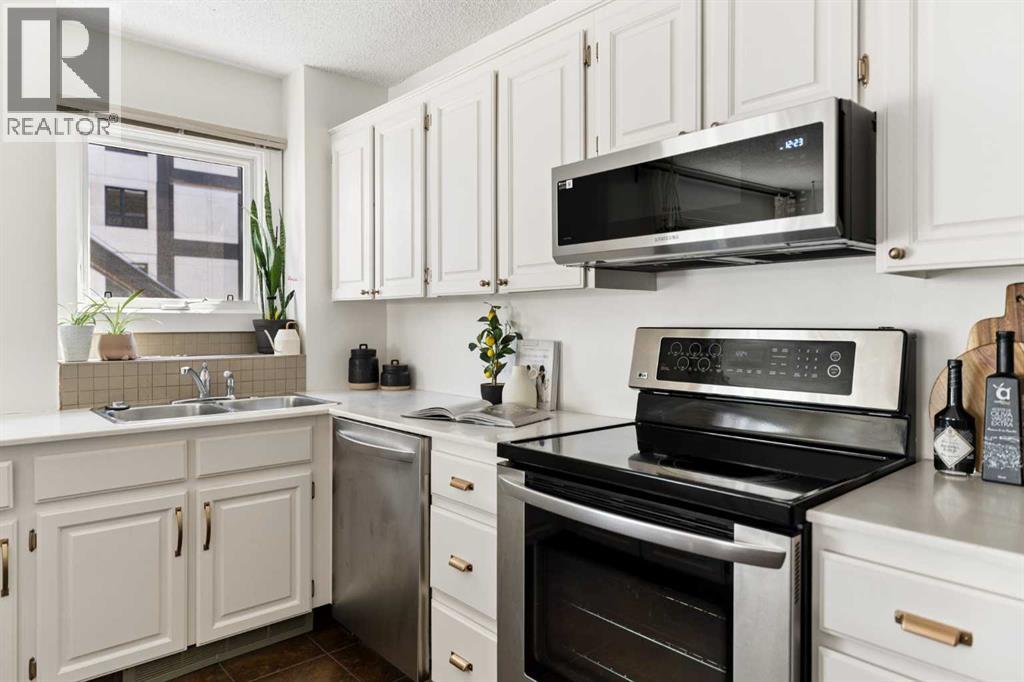 #840 540 14 Avenue SW - 11