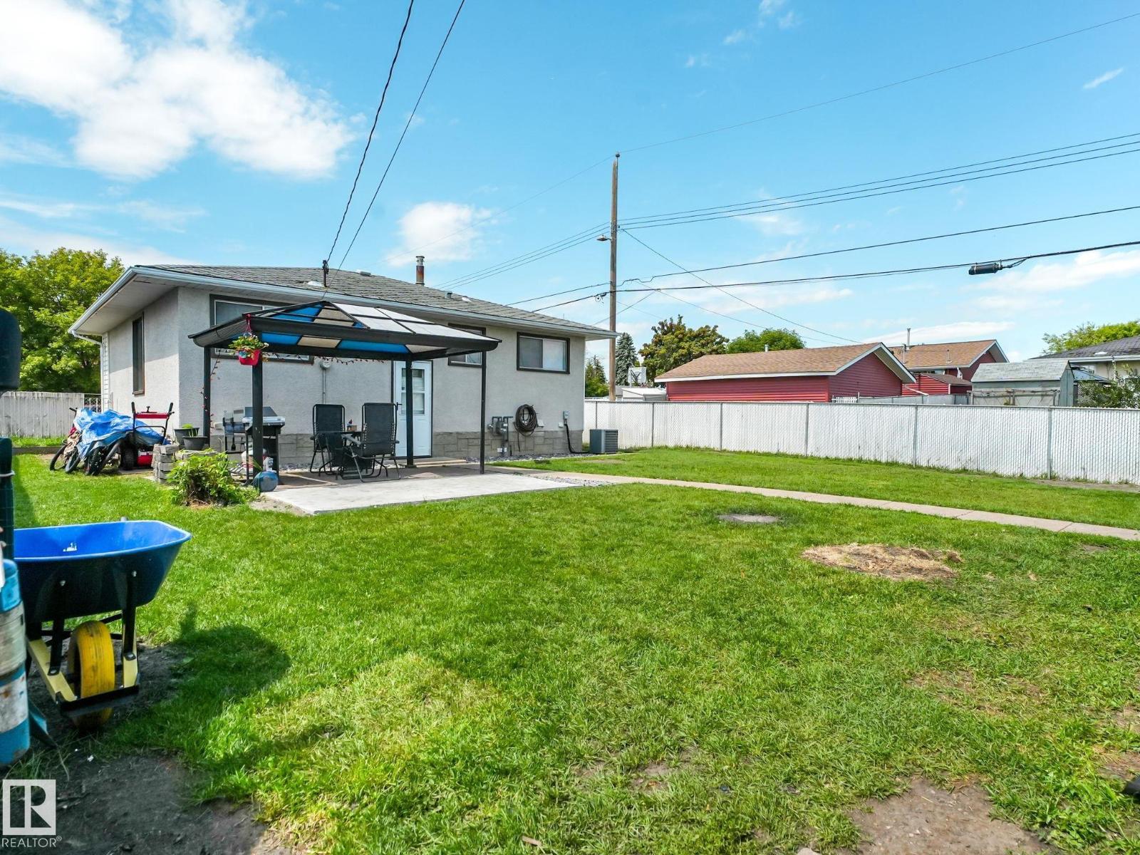 13323 58 ST NW - 11