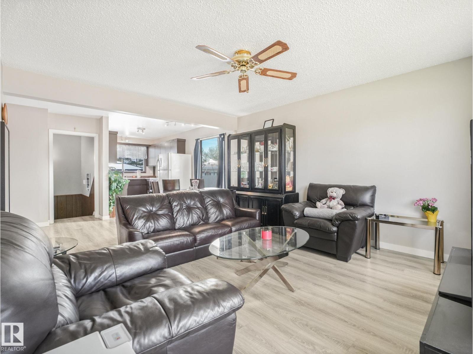 13323 58 ST NW - 27