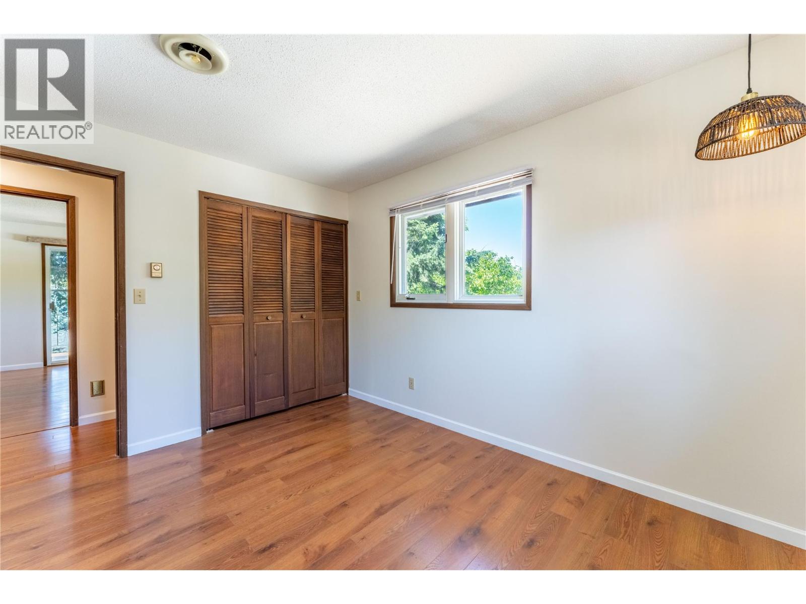 614 VANCOUVER N Street - 23