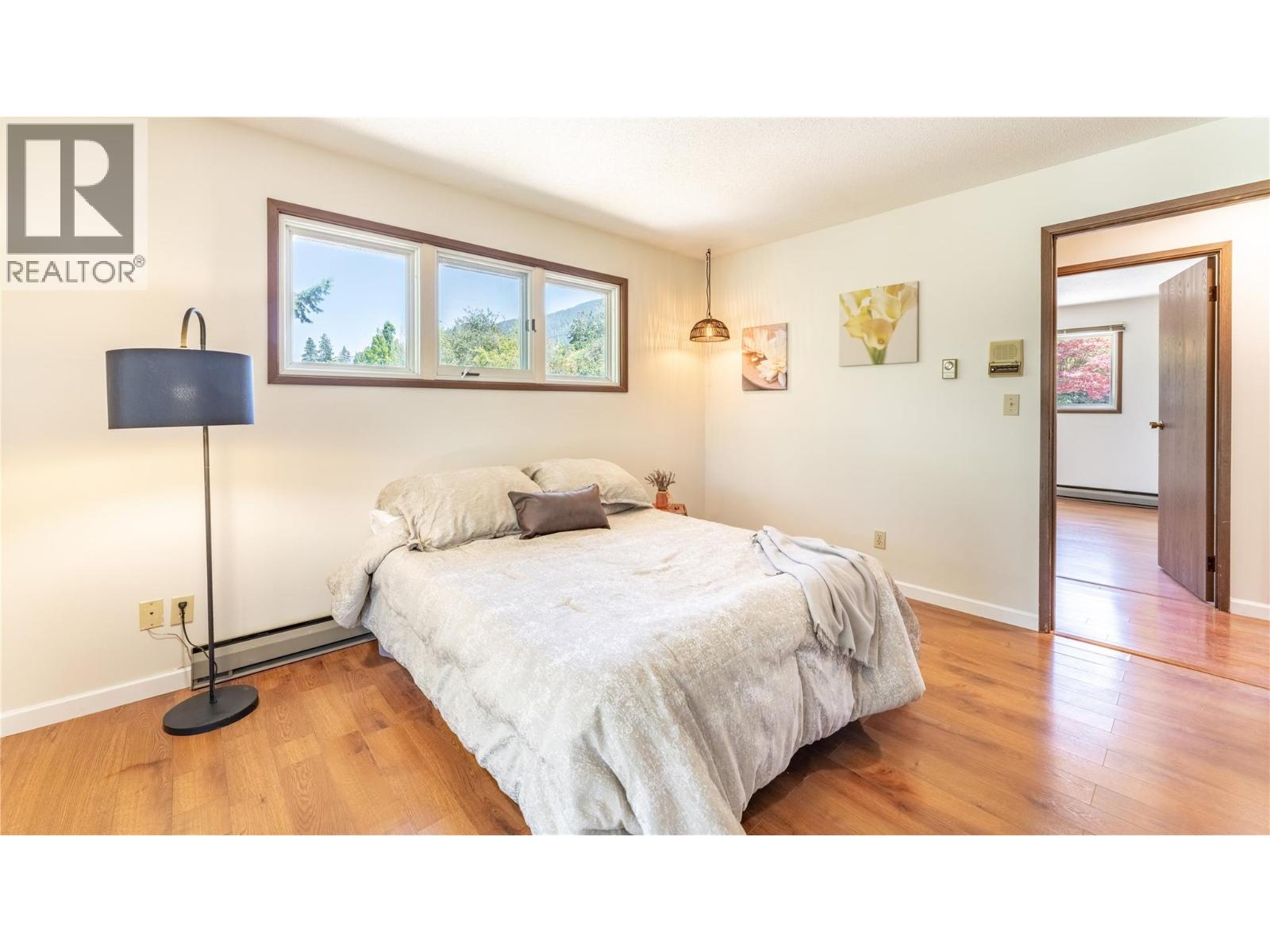614 VANCOUVER N Street - 19