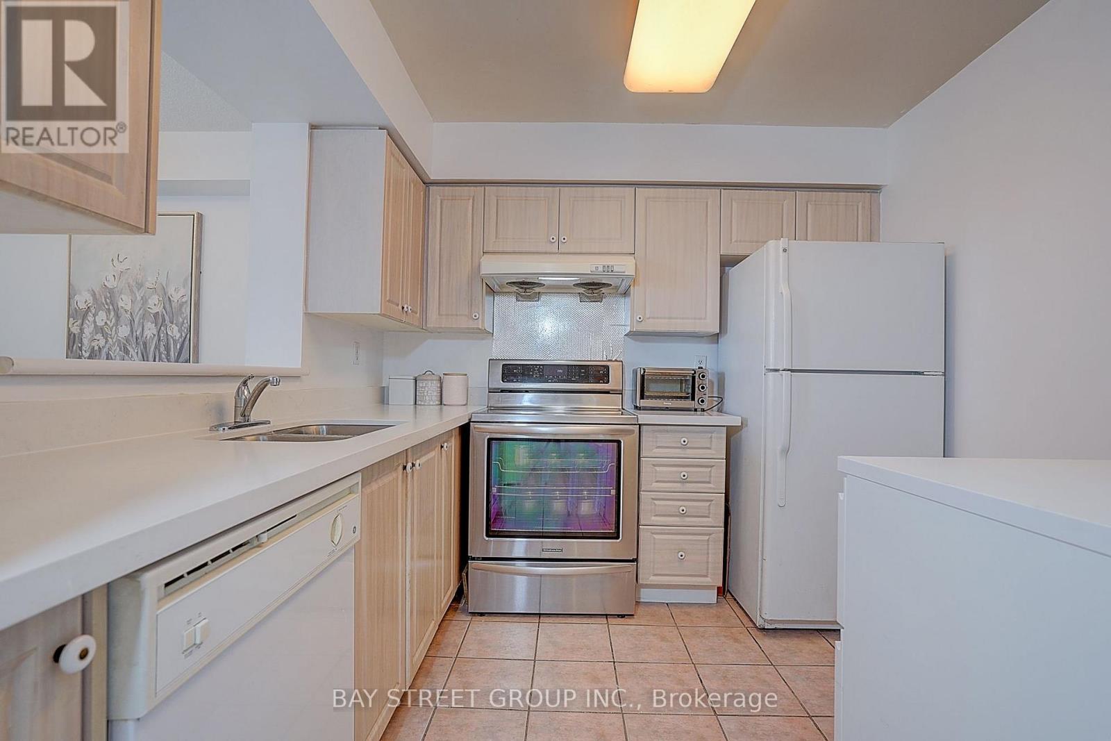 #709 5039 FINCH AVENUE E - 11
