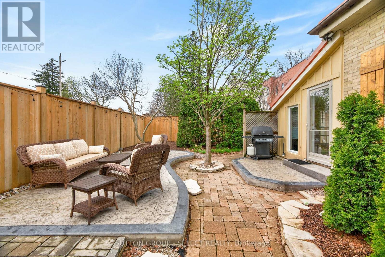 625 HALE STREET - 40