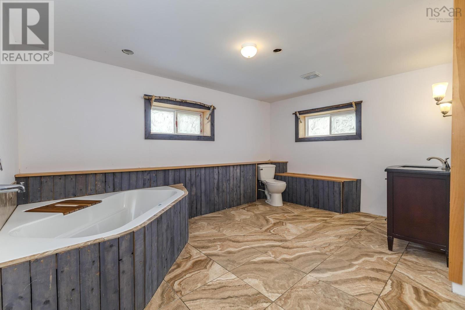 217 McAuley Road - 20