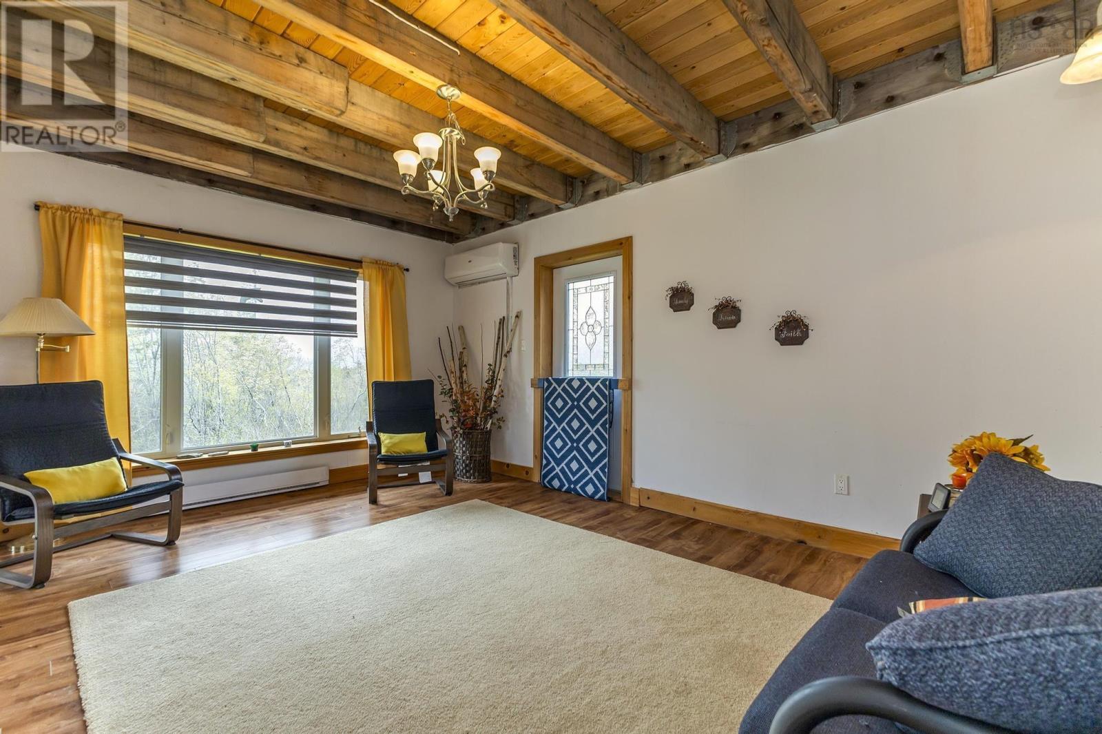 217 McAuley Road - 7