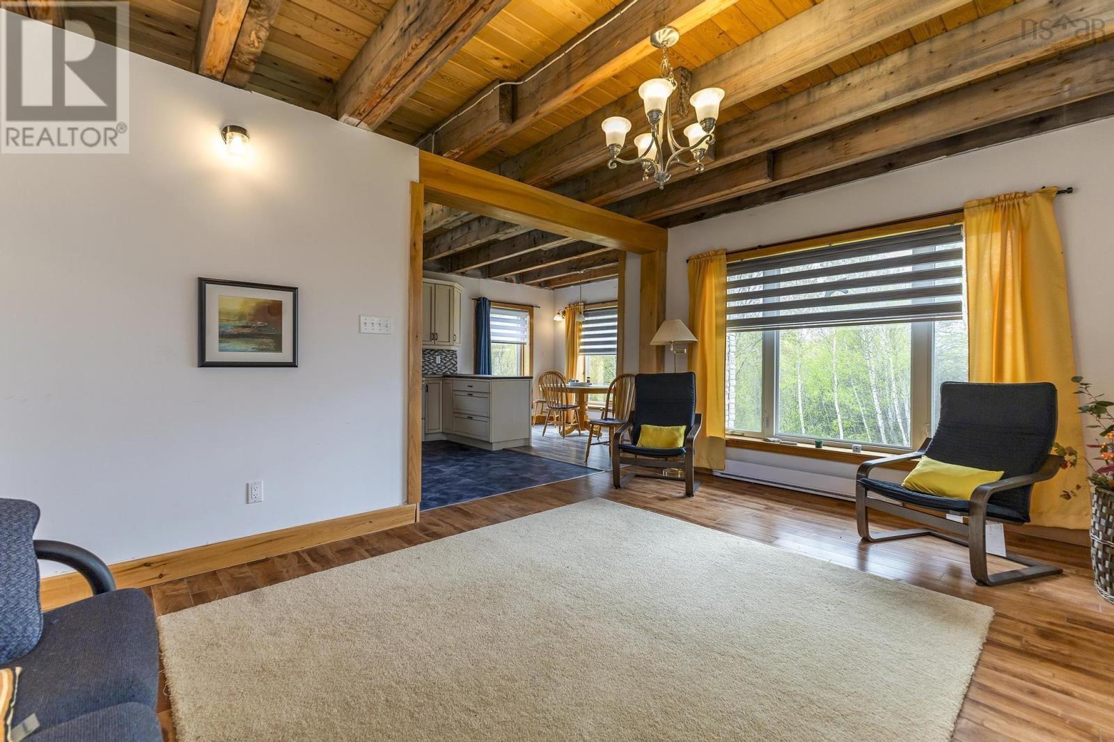 217 McAuley Road - 8