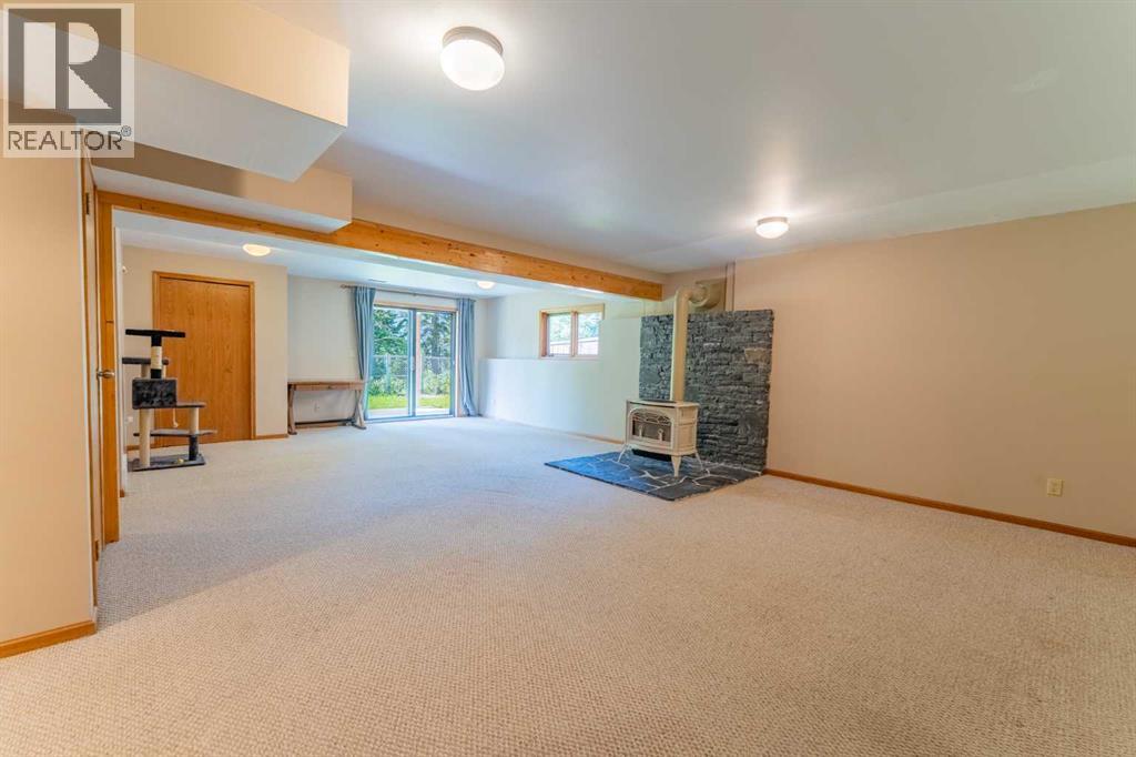 213 Lady MacDonald Drive - Image 44