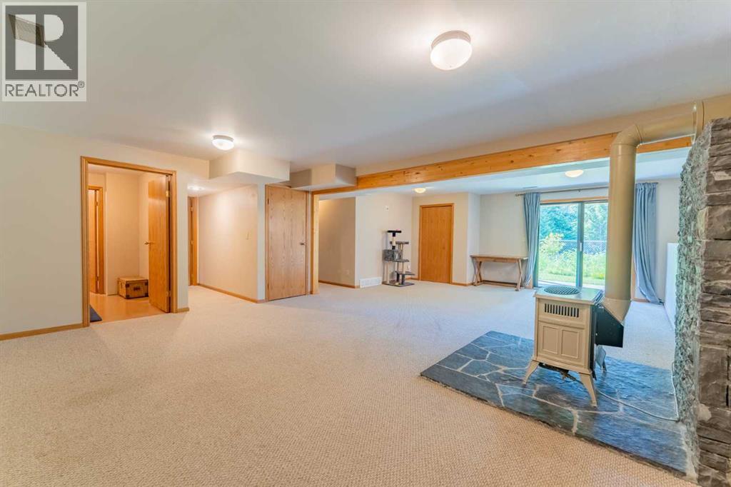 213 Lady MacDonald Drive - Image 45