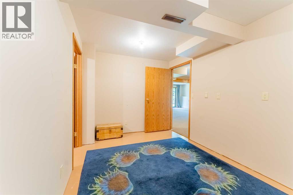 213 Lady MacDonald Drive - Image 47