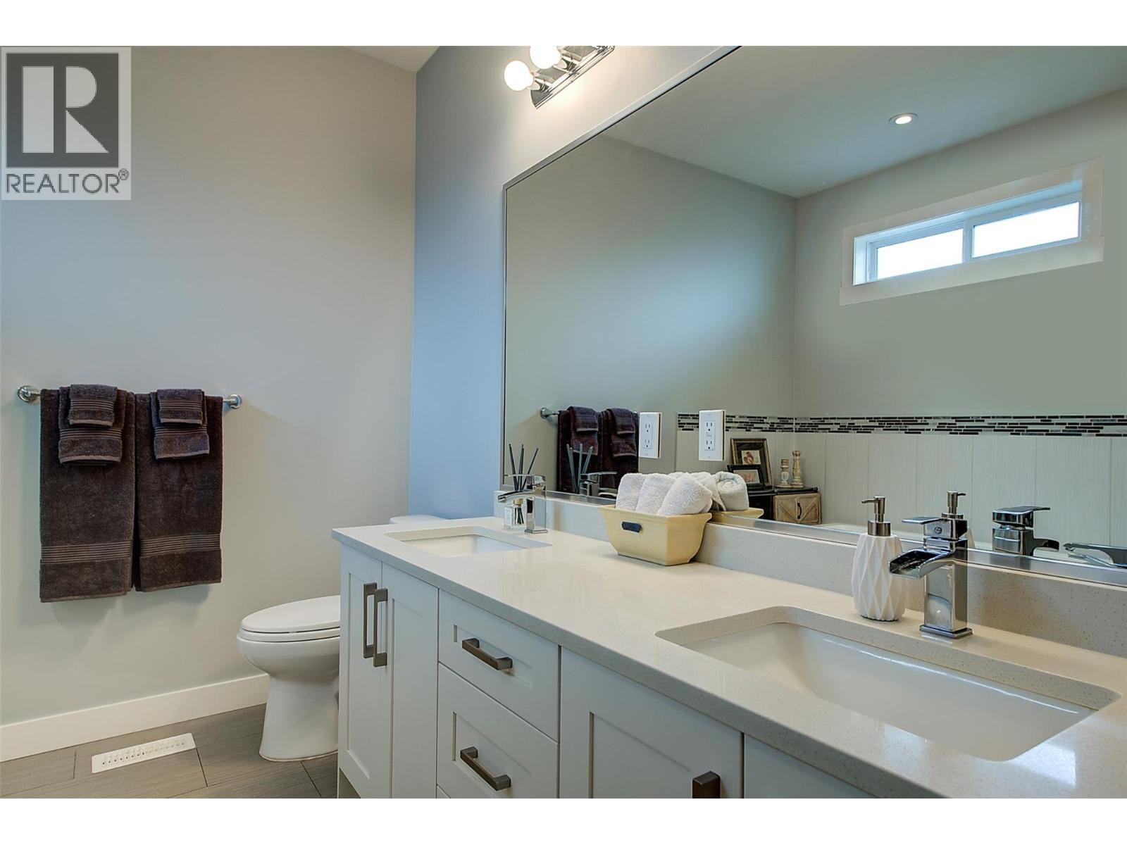 361 Chardonnay Avenue - 33