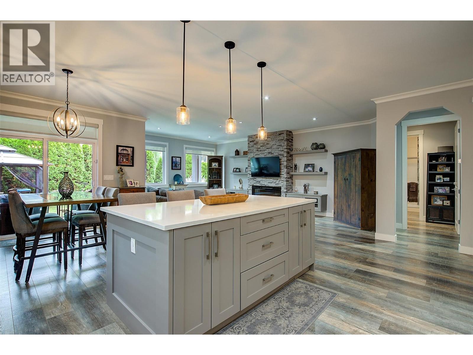 361 Chardonnay Avenue - 8