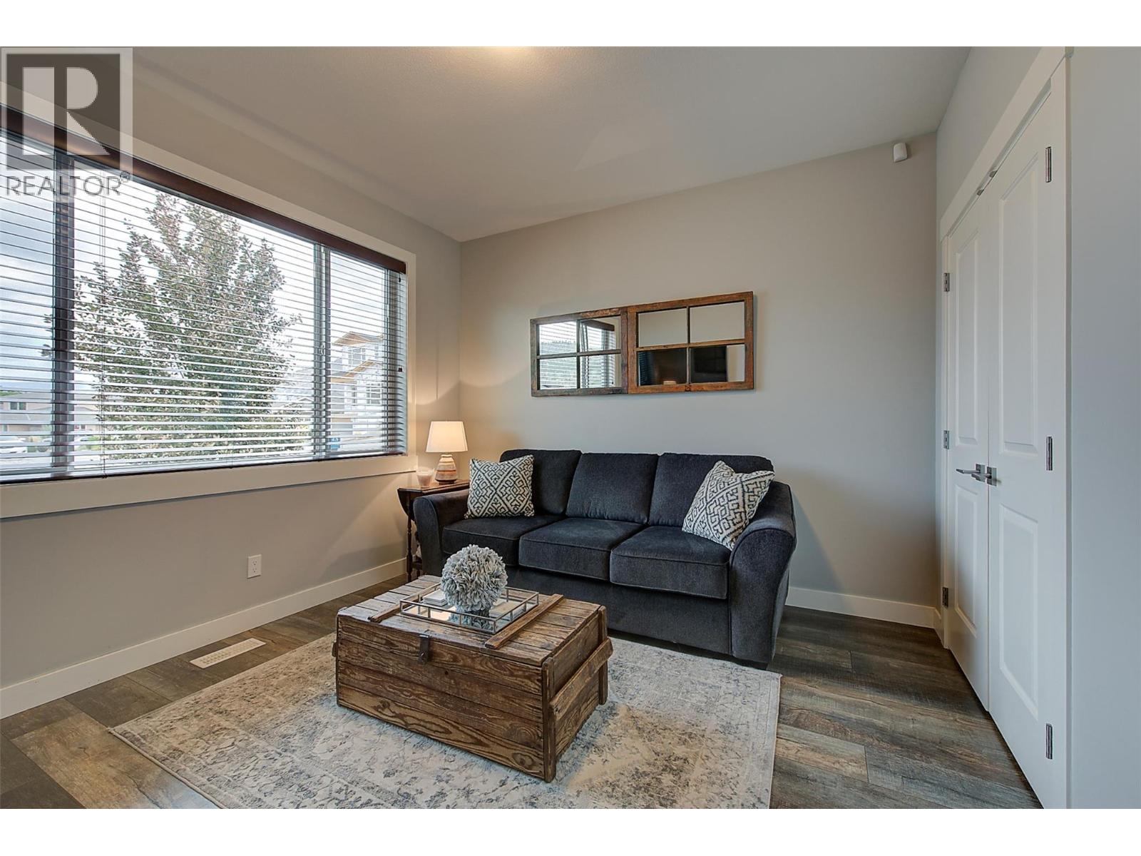 361 Chardonnay Avenue - 36