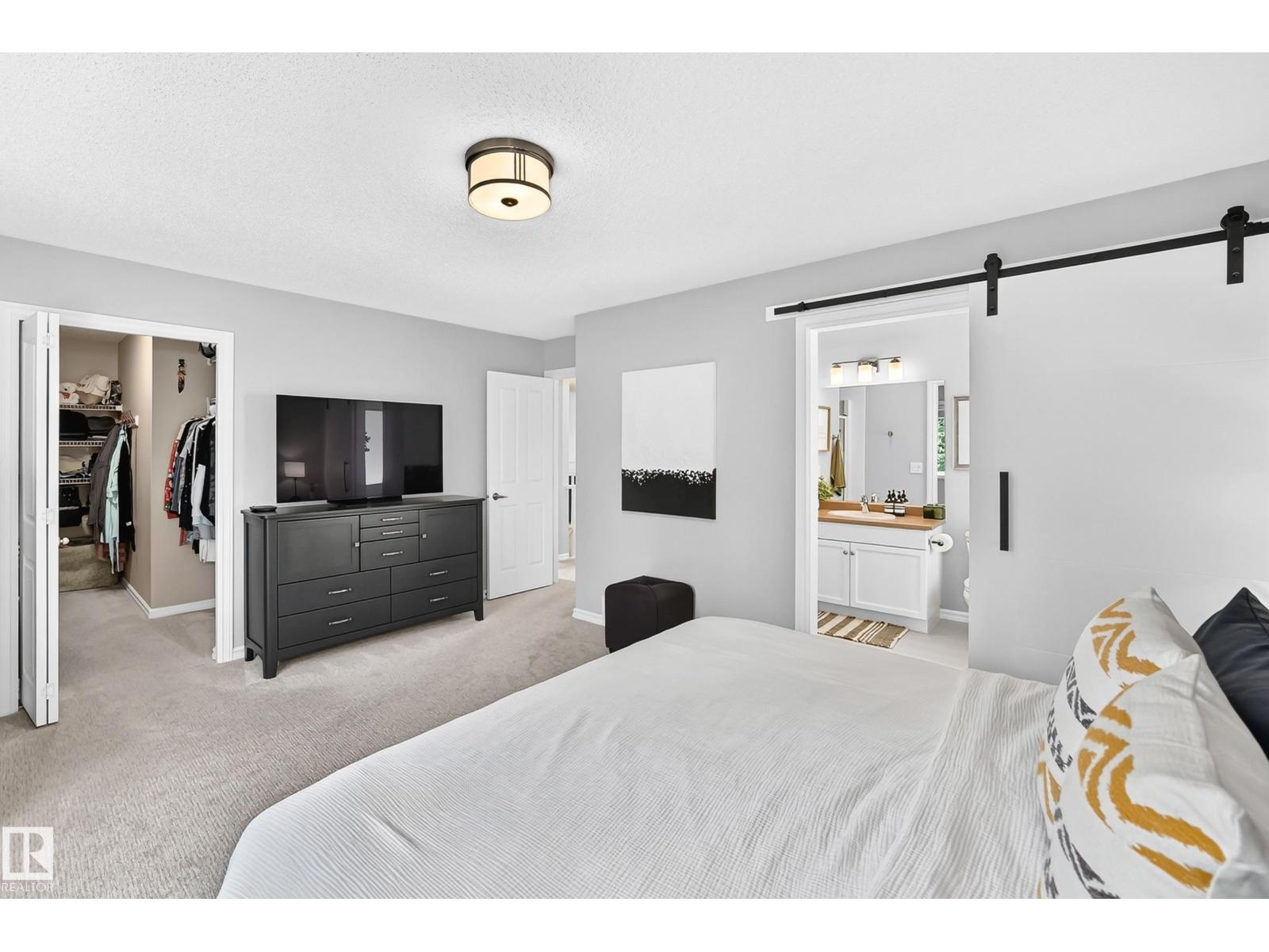 823 77 ST SW SW - 24