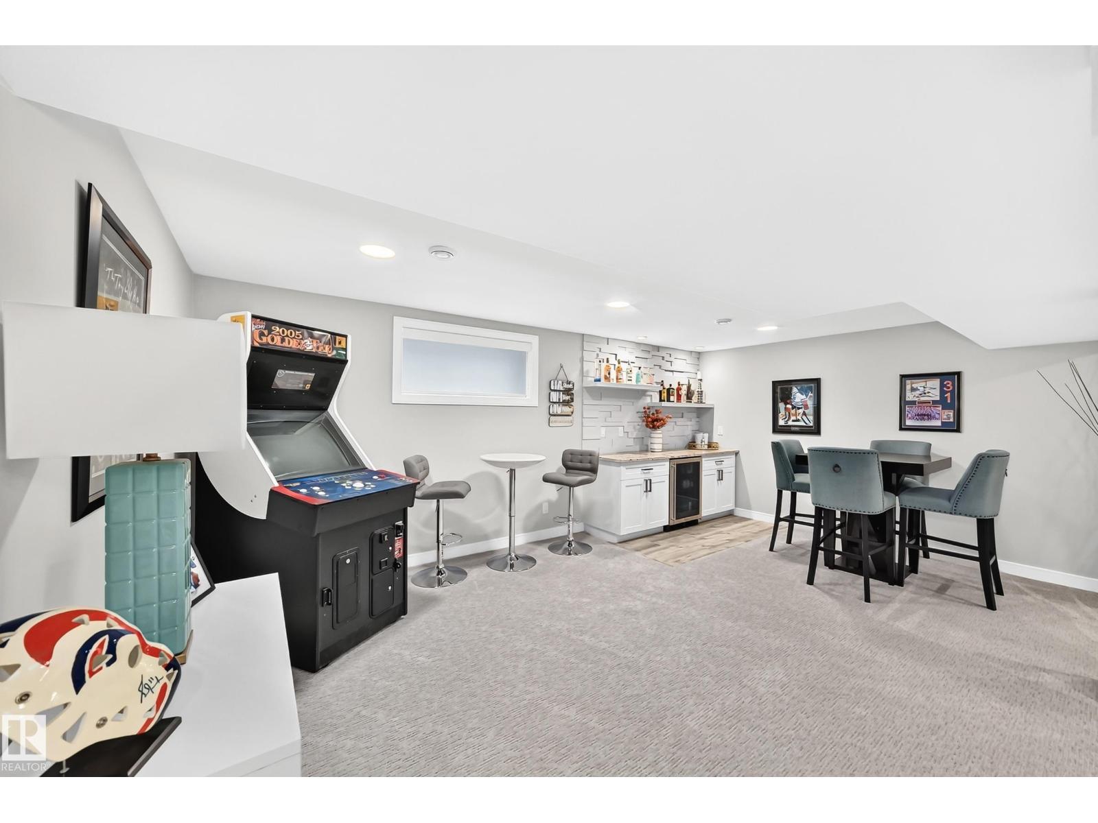823 77 ST SW SW - 45