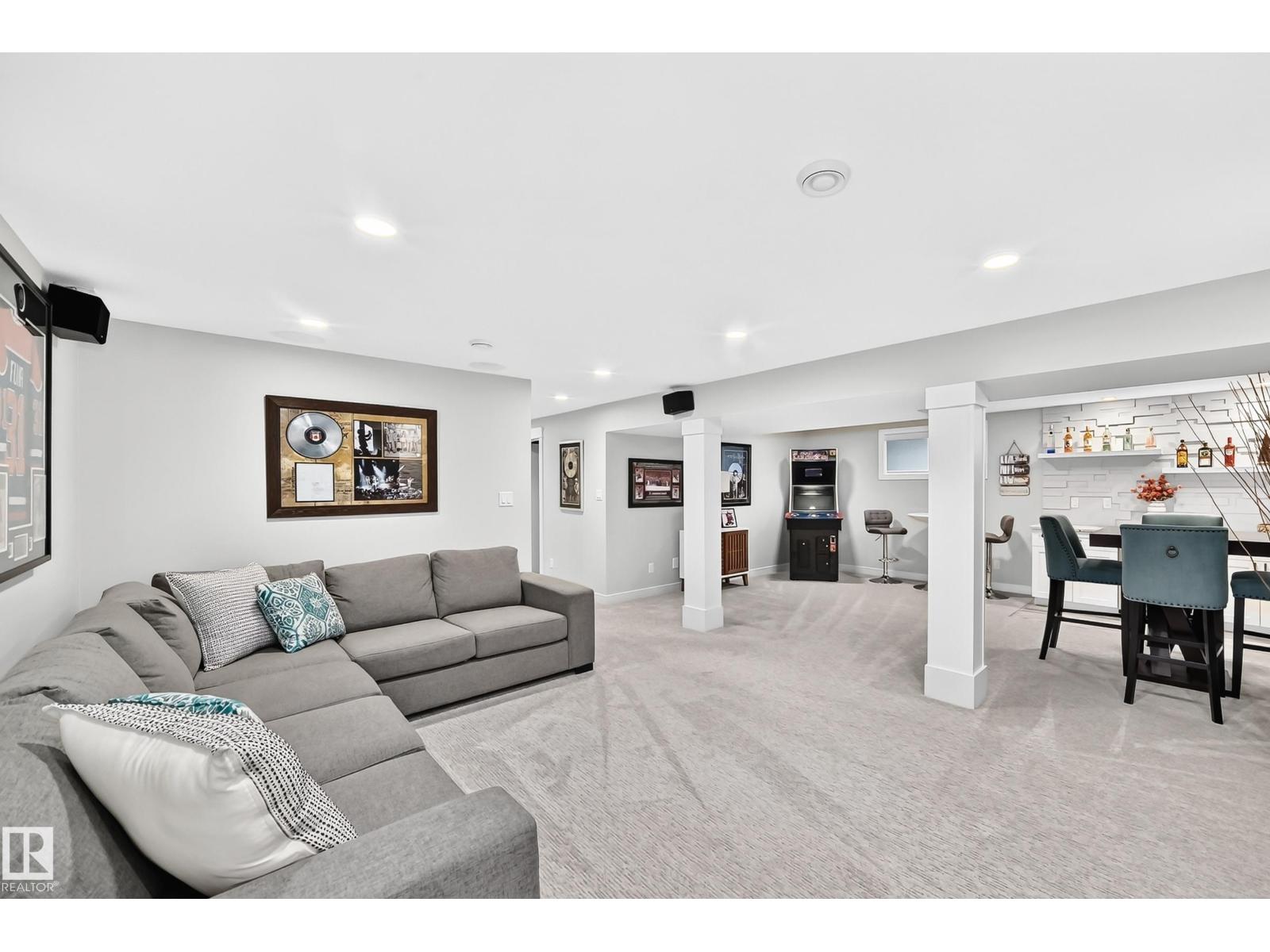 823 77 ST SW SW - 46