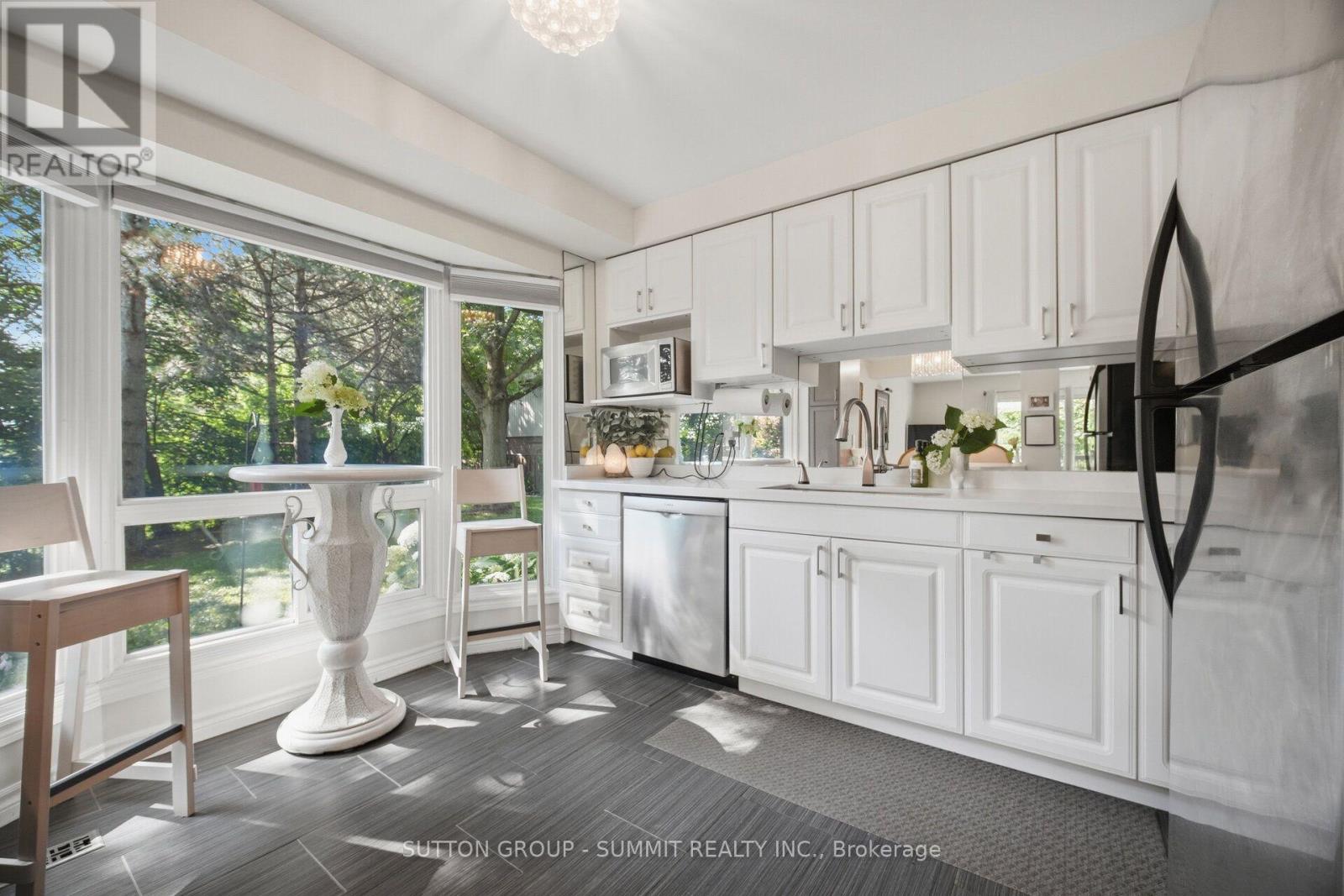 1845 HYDE MILL CRESCENT - 12