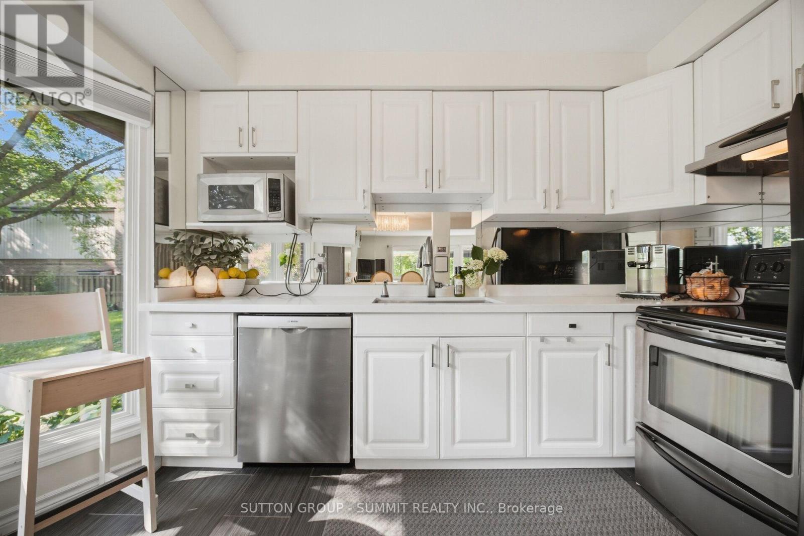 1845 HYDE MILL CRESCENT - 13