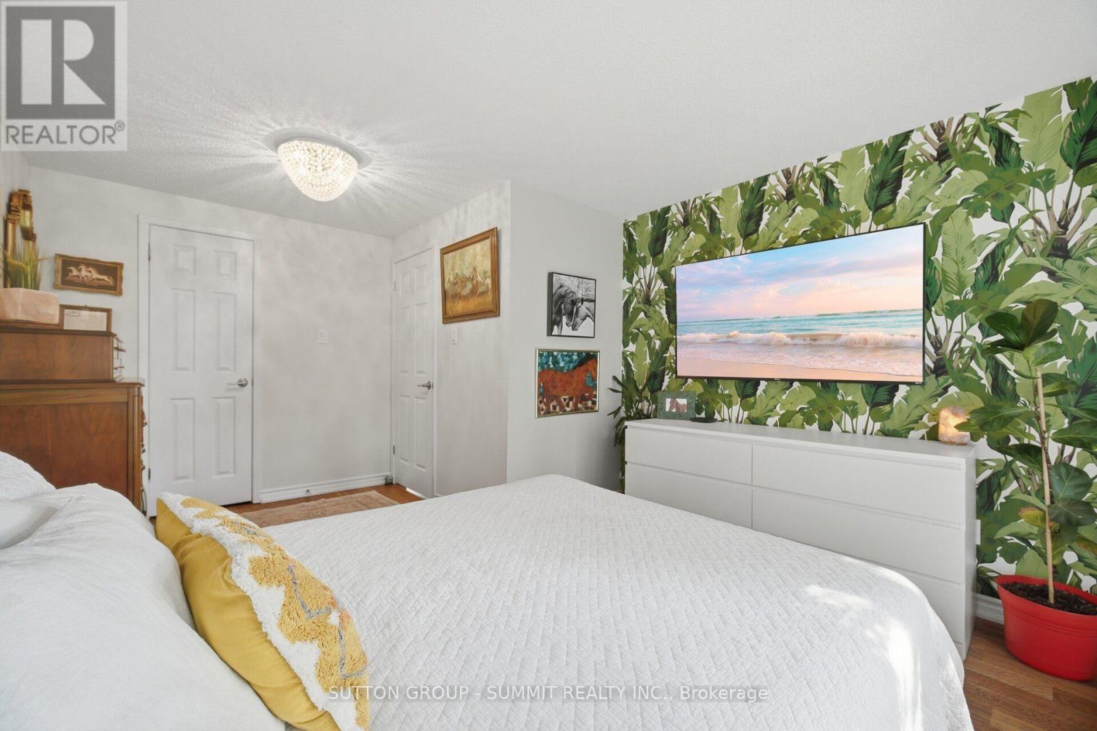 1845 HYDE MILL CRESCENT - 25