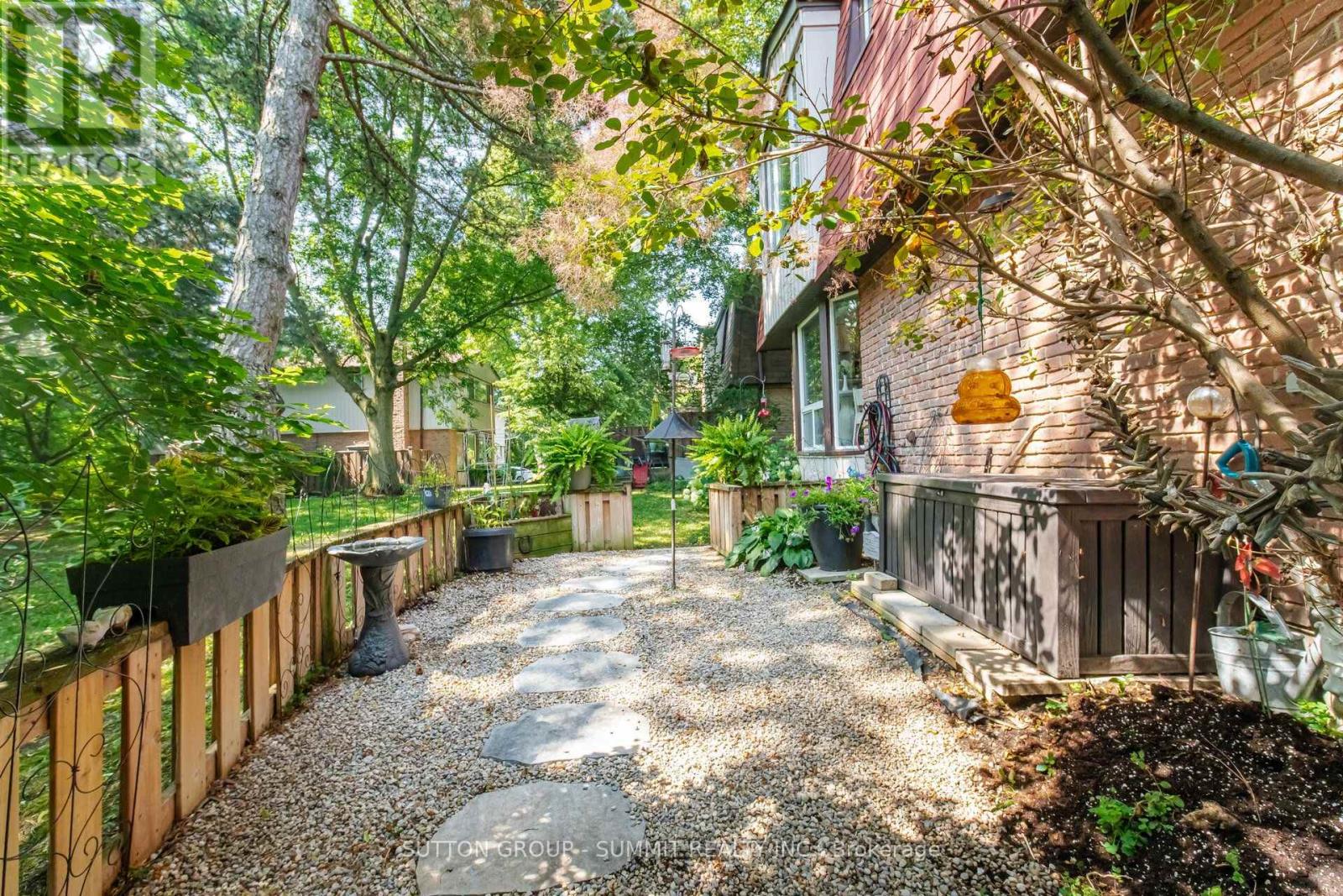 1845 HYDE MILL CRESCENT - 5
