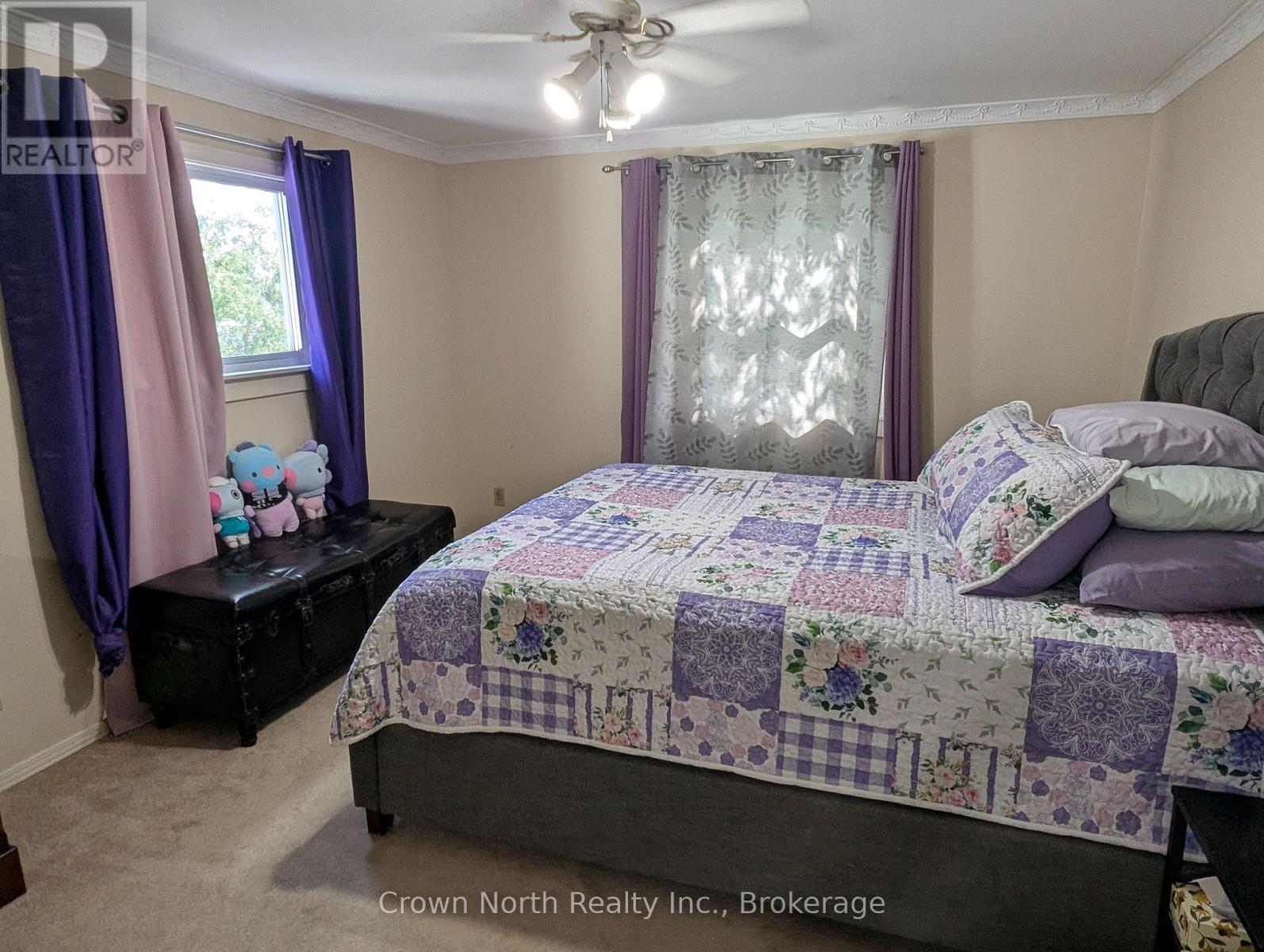 60 POCHON AVENUE - 22