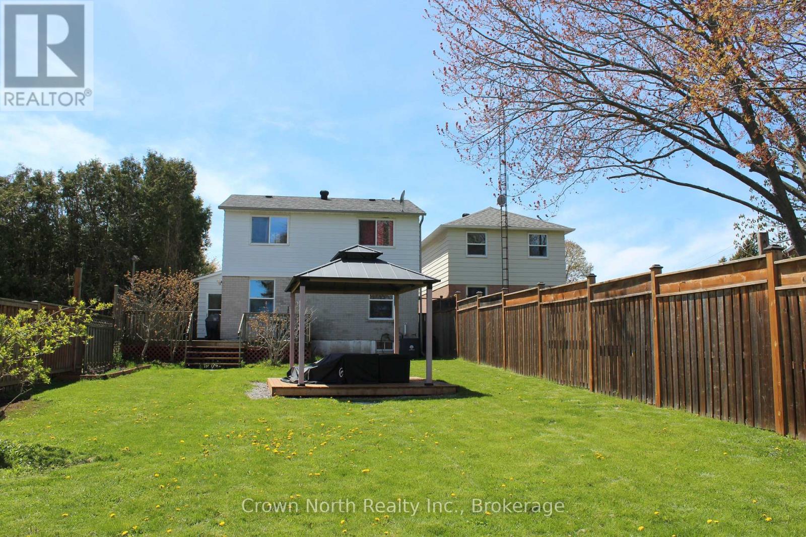 60 POCHON AVENUE - 42