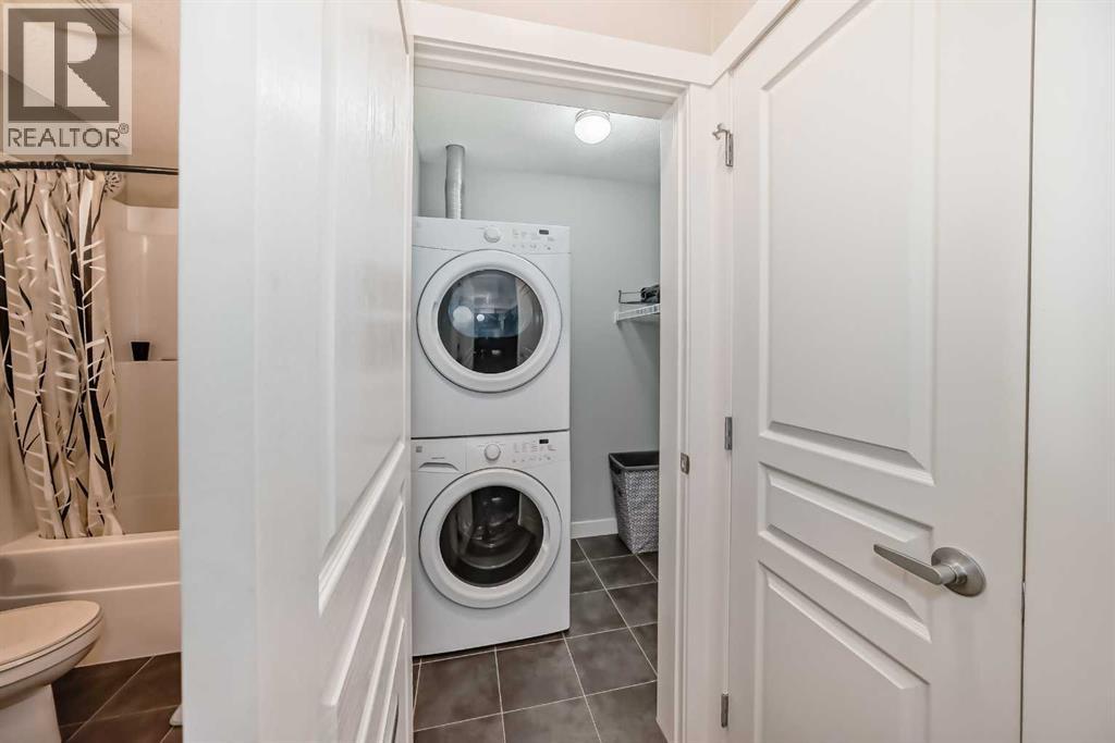 #405 2300 Evanston Square - Image 34