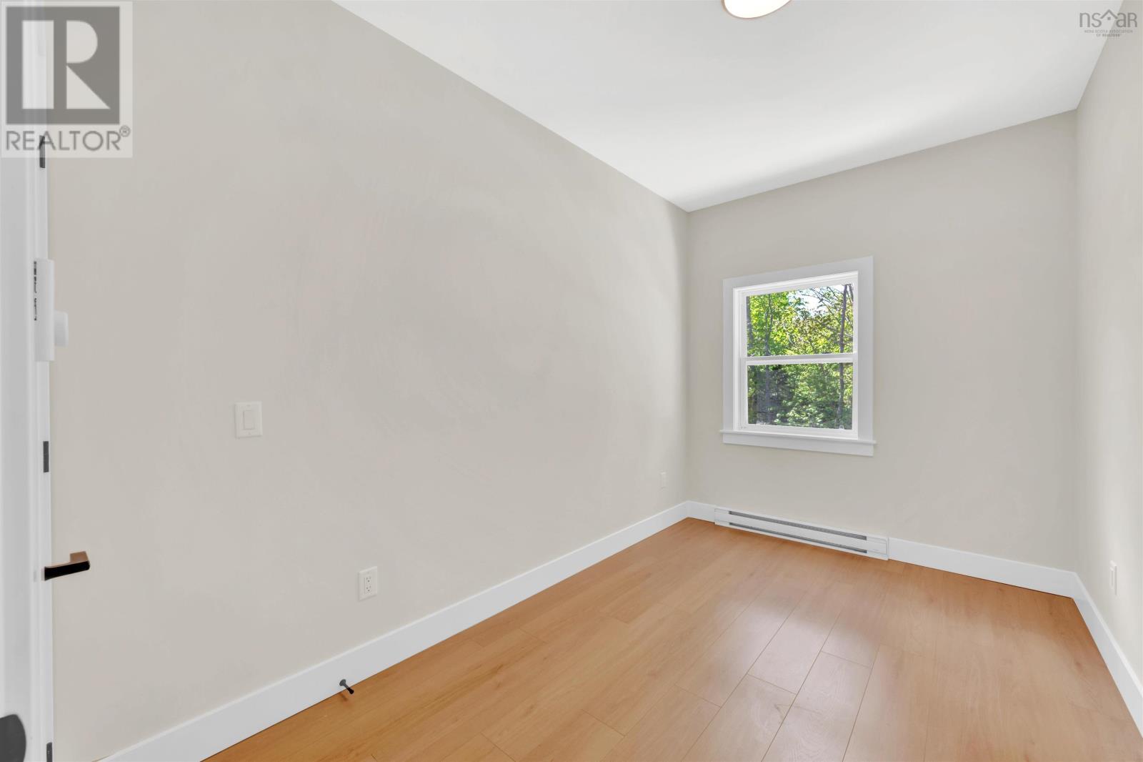 28A 202 Honeygold Drive - 37