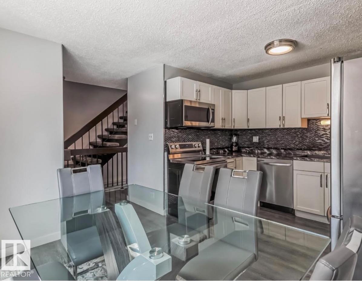 3221 132A AV NW - 2