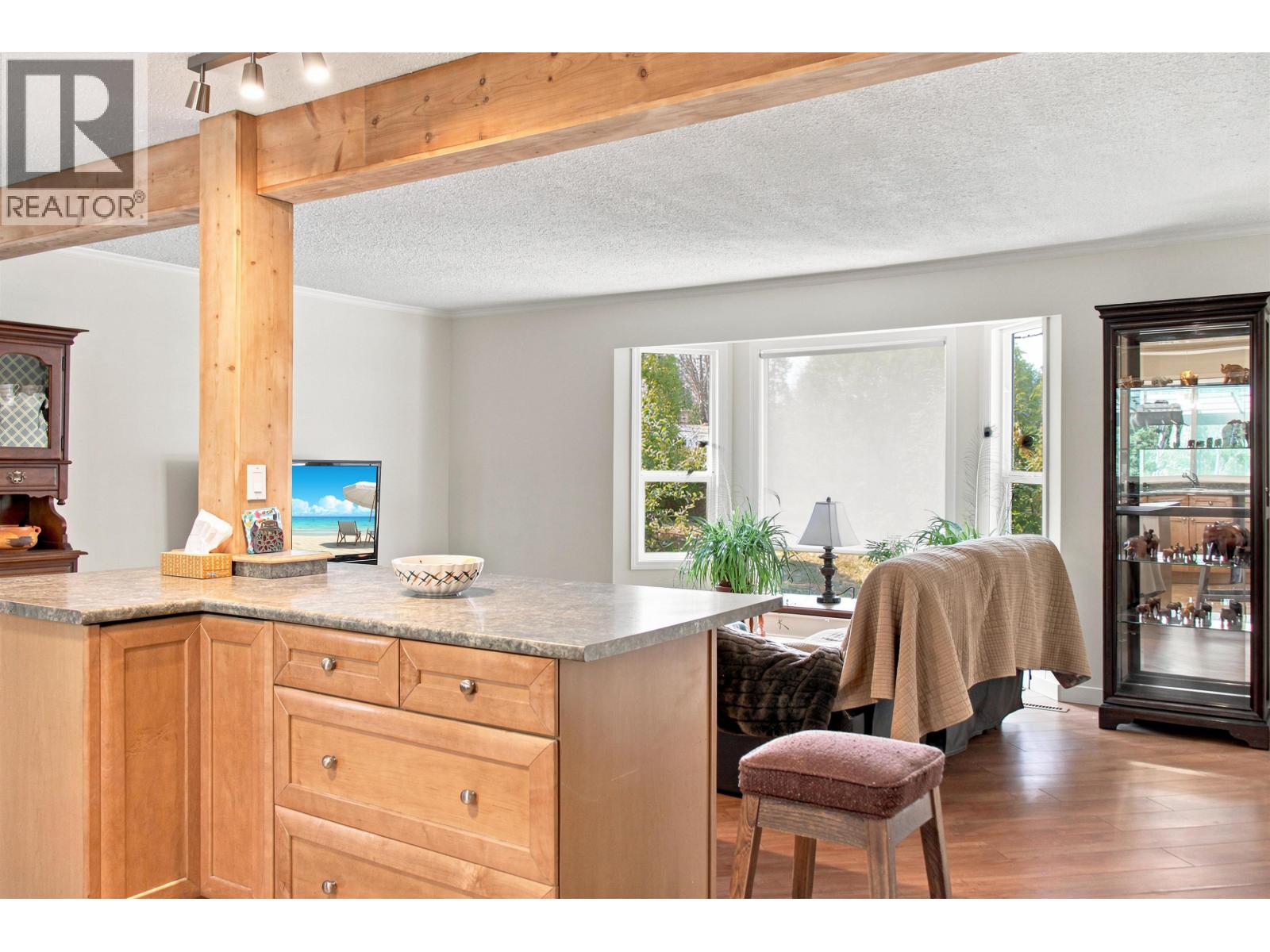 5513 PARK DRIVE - Image 4