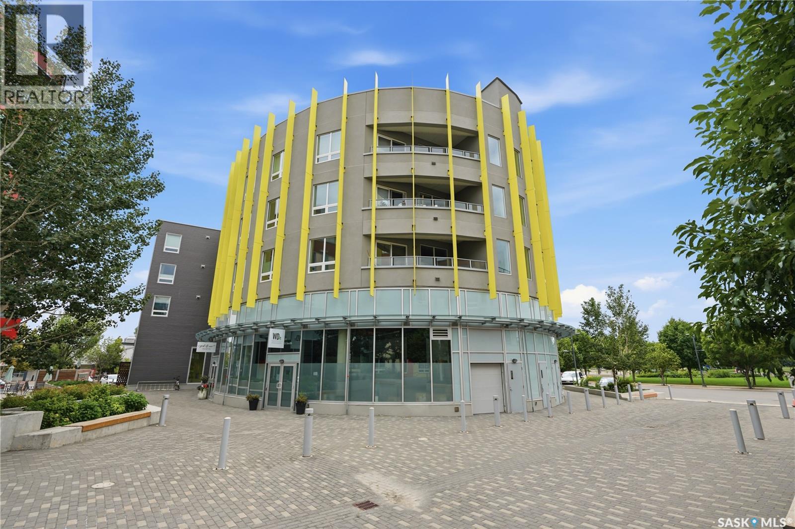#211 409 B AVENUE S - 1