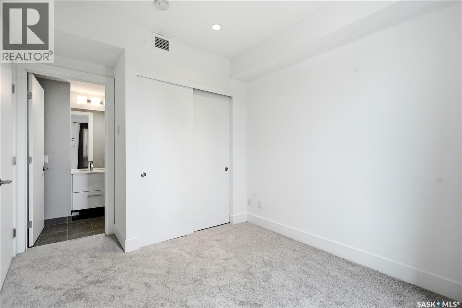 #211 409 B AVENUE S - 29
