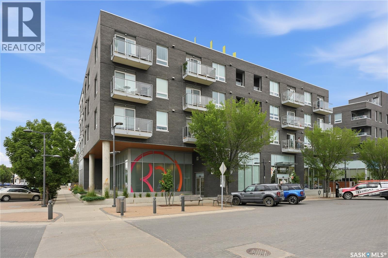 #211 409 B AVENUE S - 40