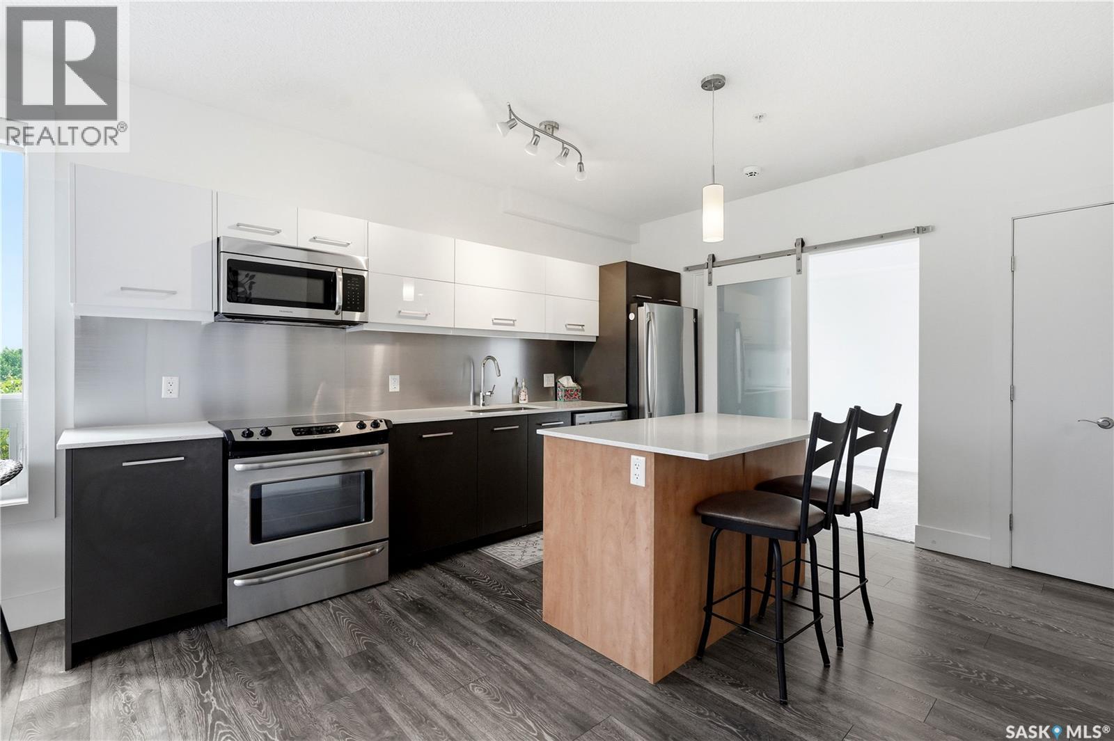 #211 409 B AVENUE S - 16