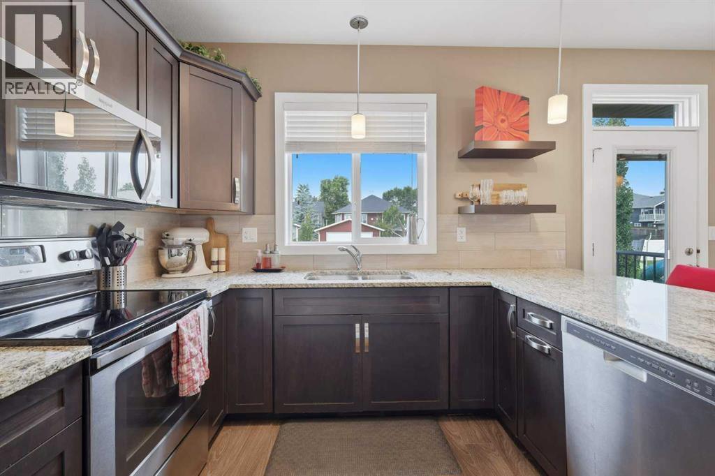 3908 49 Avenue - 18