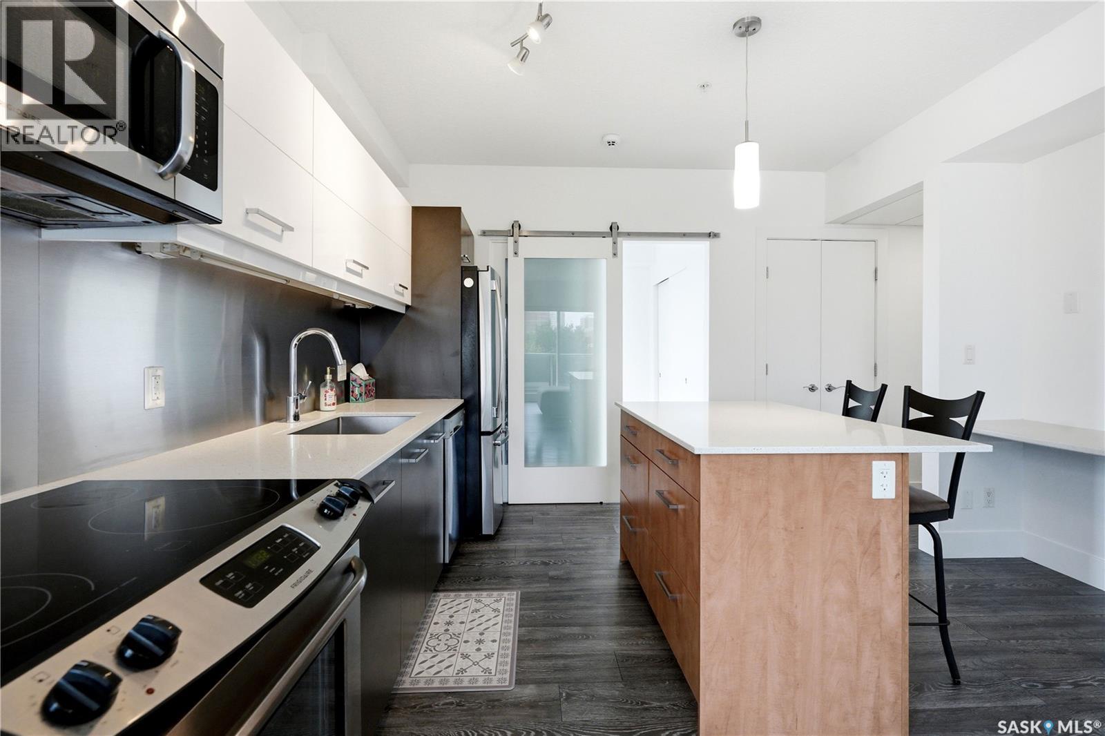 #211 409 B AVENUE S - 14