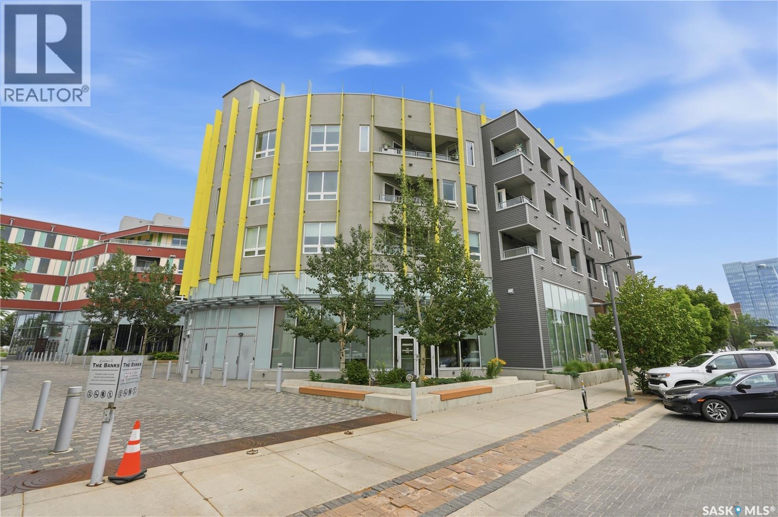 #211 409 B AVENUE S - 39