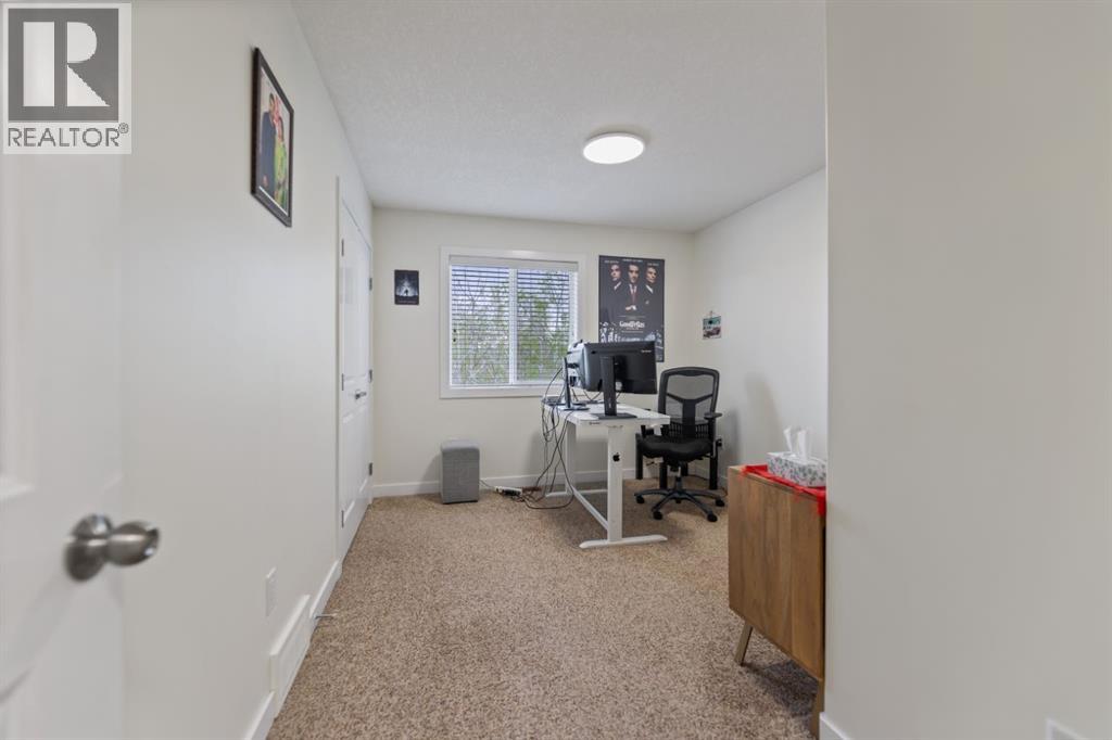 126 Bayview Street SW - 21