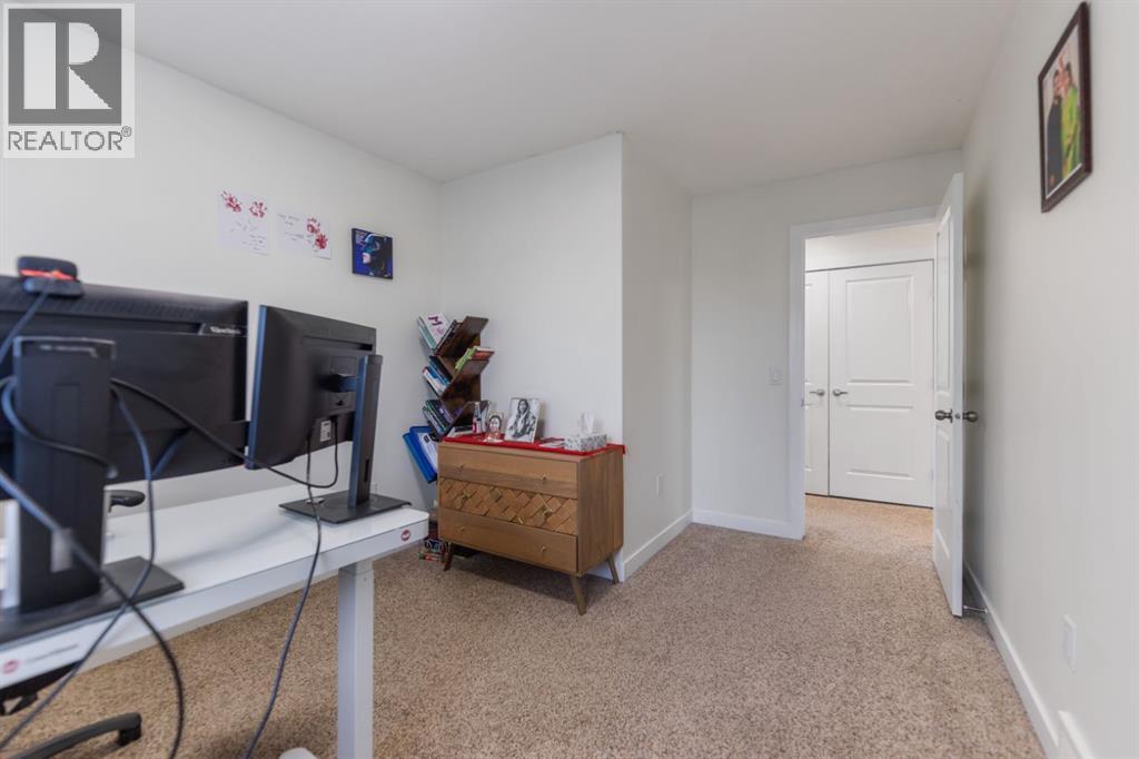 126 Bayview Street SW - 22