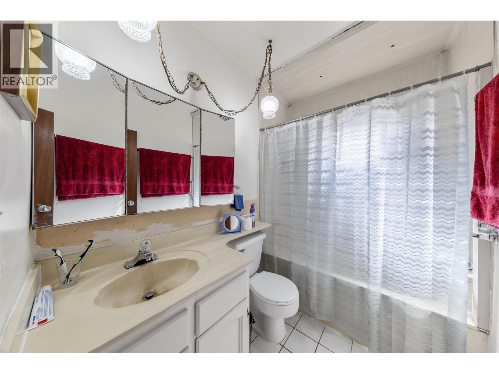 4 Bed, 2 Bath House for Sale in Vancouver – 3378 E 26TH AVENUE, Vancouver – MLS# R3148643 - Image 14