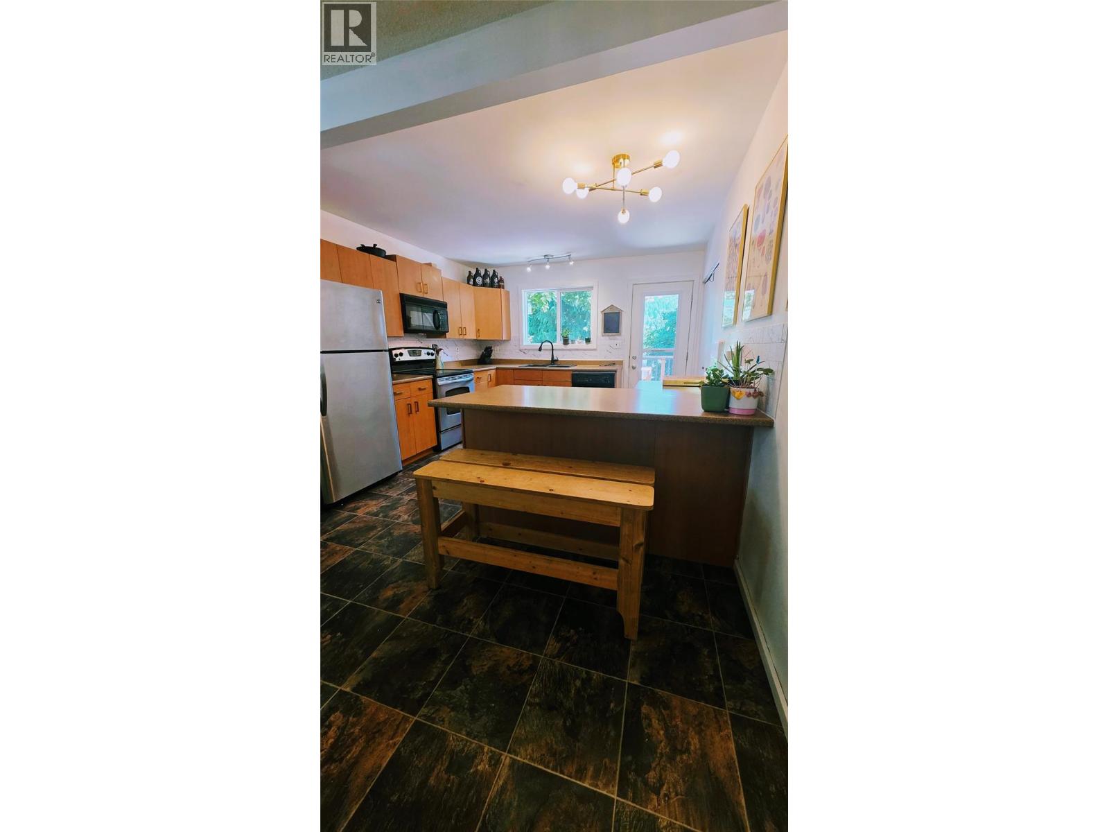 1511 MCQUARRIE Avenue - 12