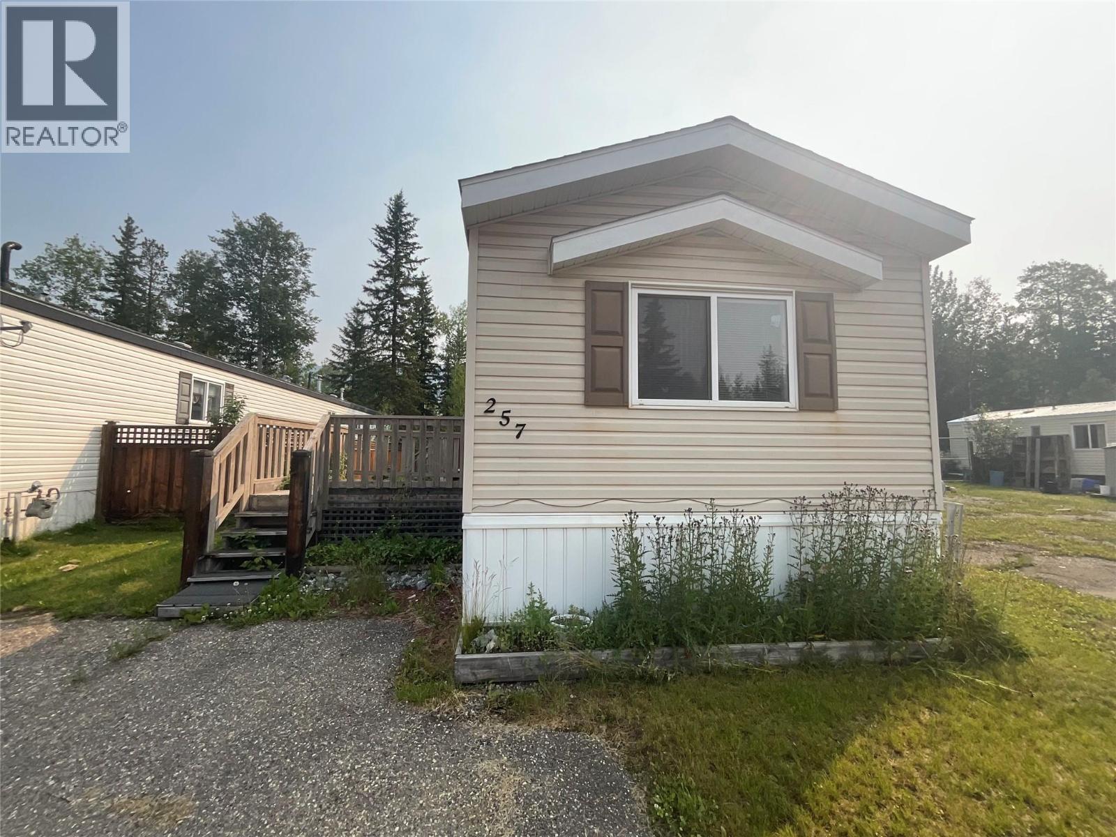 257 Steeprock Close - 1